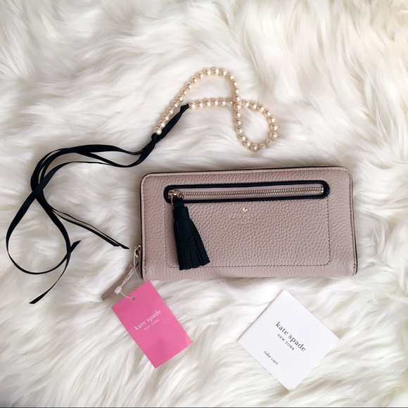 kate spade Handbags - NWT ♠️ Kate Spade Chester Street Neda Wallet